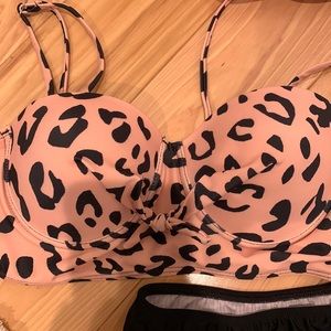 bathing suit set!